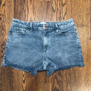 Universal Thread Vintage Mini Jean Short Distressed Vintage Blue 10 / 30